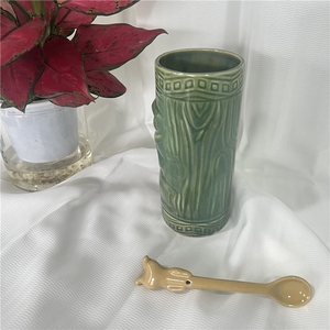Taza de Cerveza Tiki de Cerámica Personalizada, Económica y Grande, Moldeada en 3D, con Esmalte Transparente, para Fiestas, con Cuchara Reutilizable, Apta para Alimentos, Estilo Americano - Product Image 4
