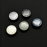 Boutons-pression de luxe en laiton, finition douce au toucher, couleurs assorties, capuchon cœur, disque en aluminium pour sacs et vêtements, personnalisation OEM du logo et de la couleur