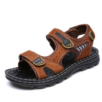 Sandálias masculinas de verão, novos sapatos de praia ao ar livre, sandálias multifuncionais de couro para homens