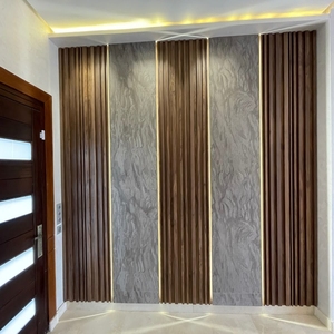 Panel de Pared de PVC Resistente al Desgaste de Primera Calidad, Superficie Lisa, Rentable para Centros de Atención Médica, Consultorios y Entornos Limpios - Product Image 1