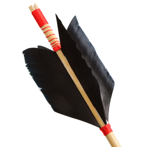 Flecha de pavo de cuatro plumas de madera para tiro y caza con arco compuesto/recurvo - Product Image 4