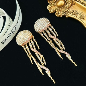 Spilla Vintage, Stile Industriale Retrò, Orecchini Eleganti e alla Moda a Forma di Medusa Marina - Product Image 3