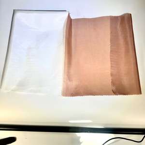 マイクロ多孔質通気性シルク大型ロール原料中国製 - Product Image 3