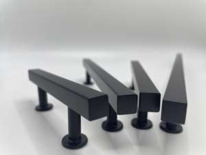 Poignées de bar classiques modernes en acier noir mat carrées réglables écologiques durables pour la cuisine, le bar à domicile, la chambre à coucher, les meubles - Product Image 3