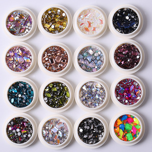 Accesorios para Uñas con Diamantes de Fondo Plano y Diamantes de Imitación Irregulares, para Arte de Uñas Acrílico y Cristal con Estilo Encantador - Product Image 3