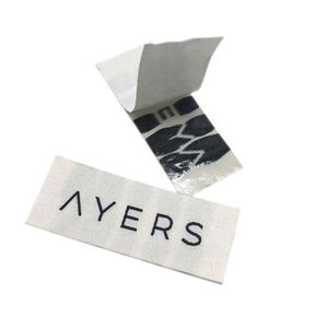 Étiquette autocollante en tissu, étiquette principale pour vêtements, étiquette de col, étiquettes de col tissées pour vêtements - Product Image 1