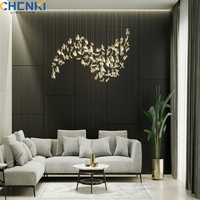 Lustre suspendu moderne en verre long pour escalier et espaces commerciaux, plafond double hauteur, finition dorée LED
