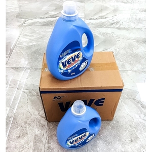 Detergente líquido con suavizante eliminar mancha limpio y claro - Product Image 1