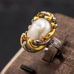 <span class=keywords><strong>El</strong></span> trabajo artesanal italiano 18K chapado en oro de Plata de Ley 925 hecho a mano grande Natural barroca, Perla anillo - Product Image 4