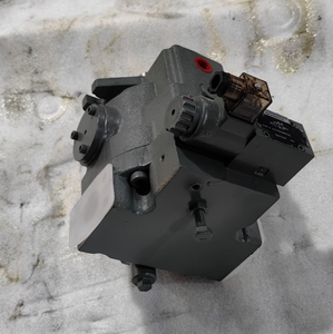 Bomba de Pistones Hidráulicos OEM CM-45-P-18-S-R CM-38-S-21-00 - Product Image 3