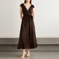 Robe midi élégante à imprimé floral personnalisé, dentelle crochet contrastante, col en V, manches courtes, ceinture, robes d'été françaises pour femmes