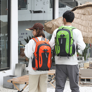 Nueva Mochila de Campamento Multifunción de 40L al por Mayor, Ligera e Impermeable para Viajes y Senderismo - Product Image 2