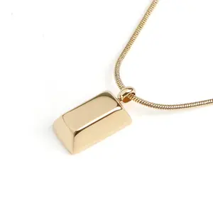 Colgante de ladrillo de oro sólido personalizado, collar de barra de oro pequeño de 18K, transferencia de riqueza, clavícula de acero de titanio