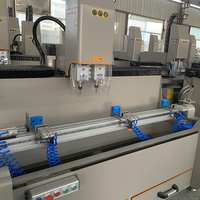 Fresadora CNC de Alta Potencia WEIKE, Husillo de Alta Velocidad de 7000 W y 18000 rpm, Accionamiento por Motor PLC para Perfiles de Ventanas y Puertas de Aluminio