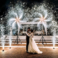 Système de tir de feux d'artifice à double roue en fer, design de fleur tournante, machine de tir pyrotechnique froide durable pour l'extérieur