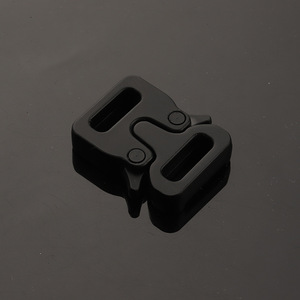 Hebilla de liberación lateral de aleación de zinc negra ajustable para bolsos y accesorios de ropa, hebillas duraderas - Product Image 3