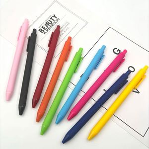 Bolígrafos de Plástico de Color Sólido Simples al por Mayor y Bolígrafos de Firma para Oficina y Negocios - Product Image 1