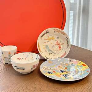 Ensemble cadeau d'anniversaire, ensemble de vaisselle coloré à thème de dessins animés, 4 pièces, bols et assiettes en porcelaine pour enfants, avec boîte cadeau - Product Image 4