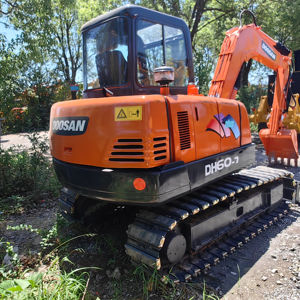 Escavatore Usato <span class=keywords><strong>Doosan</strong></span> Daewoo DH60 da 6 Tonnellate, Macchina Escavatrice di Seconda Mano <span class=keywords><strong>Doosan</strong></span> DH60 in Vendita - Product Image 1
