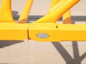 เครนตั้งพื้น PT5610 สำหรับงานก่อสร้าง ใหม่และมือสอง ความสูงยกสูงสุด 40 เมตร พร้อมมอเตอร์ แบริ่ง เครื่องยนต์ เกียร์บ็อกซ์ และชิ้นส่วนหลักอื่นๆ - Product Image 2