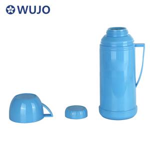 Termo de Vacío Personalizado por el Fabricante, Botella de Agua con Interior de Vidrio y Exterior de Plástico de 1L/1.8L, con Dos Tazas - Product Image 2