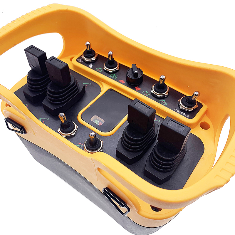 Q9000 Customized Joystick Remote Control Transmitter