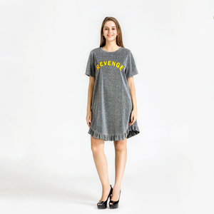 <span class=keywords><strong>Mujer</strong></span> joven vestido casual de moda metálico <span class=keywords><strong>brillante</strong></span> de seda cuello redondo volante dobladillo impreso casual <span class=keywords><strong>Camiseta</strong></span> larga - Product Image 1