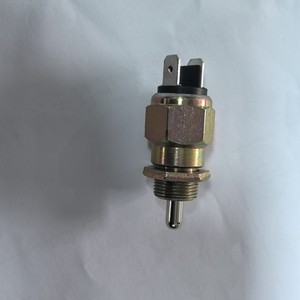 Interruptor de luz de marcha atrás 115939031 312939 030 para camiones Volkswagen, remolques, vehículos agrícolas, 12 V - Product Image 4