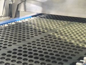 Machine de fabrication de bonbons gélifiés de haute qualité pour <span class=keywords><strong>cheveux</strong></span> et ongles, saveur fruits mélangés, acidulé et sucré, ensemble complet de machines de production de bonbons - Product Image 3