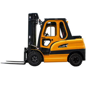 ס מוסמך yuntu מלגזה חשמלי באיכות גבוהה 1-5 טון ציוד הרמת טון ליתיום יון 4/<span class=keywords><strong>3</strong></span> גלגלים מחוממת בקתת מחוממת - Product Image 1