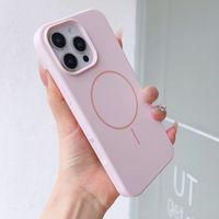 Nouveau étui de téléphone en silicone de charge sans fil pour iPhone 16 étui de téléphone magnétique en silicone pour iphone 16 15 14 13 12 Pro