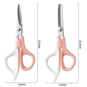 Tijeras para cortar el cabello de bebés, tijeras de seguridad de 15,6 cm para bebés y niños con hoja delgada, mangos blancos y rosas - Product Image 1