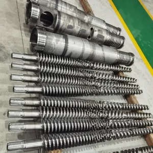 Aleación resistente al desgaste 92/188 extrusión cónica doble extrusora piezas tornillo barril para pisos SPC