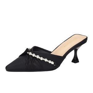Sandalias de verano de nuevo estilo para mujer con tiras de hebilla de una pieza, tacones altos, lazo y detalles de perlas - Product Image 4