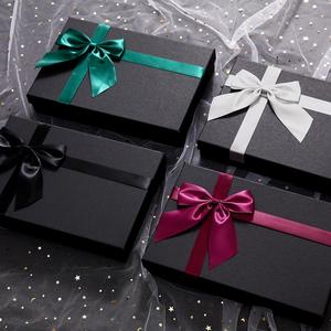 Confezione regalo personalizzata di san valentino rivestita UV arte e carta Kraft confezione cartella magnetica - Product Image 1