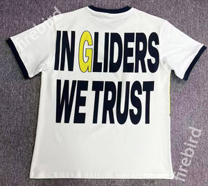 เสื้อยืดคอกลมแขนสั้นผ้าคอตตอนขนาดใหญ่พิมพ์โลโก้ตามสั่งรุ่น Little Fly BIRD - Product Image 2