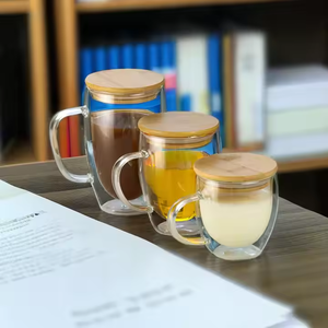 Mug à boire en verre transparent soufflé à la main en borosilicate de haute qualité, tasse à café à <span class=keywords><strong>double</strong></span> paroi avec poignée et couvercle en bambou - Product Image 6