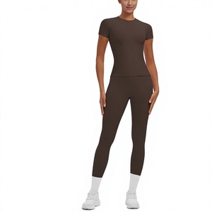 Nouveau Vêtement de Yoga Uni Effet Seconde Peau, Manches Courtes, Taille Haute, Coupe Ajustée, pour Course et Sports de Plein Air, Style Décontracté - Product Image 1