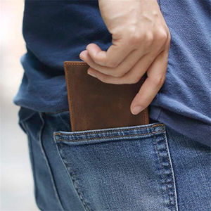 Clip para Billetes Delgado y Minimalista con Bloqueo RFID, Tarjetero Delgado y Elegante de Cuero Genuino, Billetera Bifold para <span class=keywords><strong>Hombre</strong></span> con Ventana para Identificación - Product Image 6