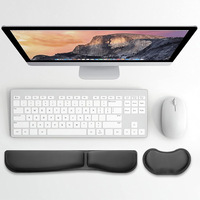 Alas Mouse dan Penyangga Pergelangan Tangan Keyboard Gaming Karet Ukuran Khusus, Desain Cetak Sublimasi Anti Radiasi, untuk Kantor dan Rumah