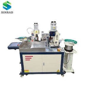 Machine de sertissage automatique à double extrémité pour bornes lâches avec alimentation par plaque vibrante - Product Image 1