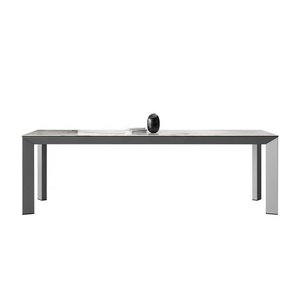 <span class=keywords><strong>Table</strong></span> à manger rectangulaire de luxe avec 10 chaises <span class=keywords><strong>Table</strong></span> à manger moderne Mobilier de maison robuste en métal et panneau de marbre - Product Image 4