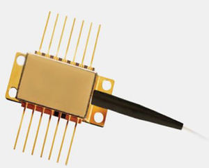 Module laser DFB 1588,3 nm 20 mW, <span class=keywords><strong>fibre</strong></span> <span class=keywords><strong>PM</strong></span>, connecteur FC/PC, composant optoélectronique - Product Image 3