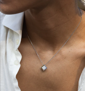 Inspire Jewelry COLLAR BALEARICO personalizado de acero inoxidable, colgante de plata, joyería para hombre, venta al por mayor, logotipo personalizado, resistente al agua - Product Image 2