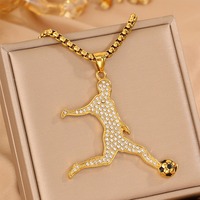 Nouveau Collier Pendentif Tendance en Acier Inoxydable pour Femme, Style Européen et Américain, avec Motif de Basket-ball, Homme en Aérien et Clown Dominant
