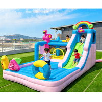 Château gonflable pour enfants avec toboggan aquatique, souffleur, piscine et pistolet à eau pour jeux en plein air