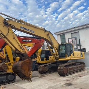 Excavatrice Komatsu PC450 Jaune d'occasion, équipement de construction lourd - Product Image 3