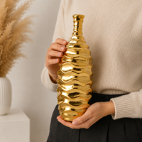 Vases en céramique et porcelaine modernes, décoration dorée pour la maison, accessoires de décoration de luxe pour le salon, la salle à manger, le bureau, vase à fleurs décoratif