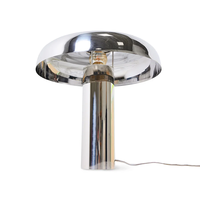 Lampe de table moderne minimaliste en chrome en forme de champignon, petite lampe de bureau LED pour salon, chambre à coucher, chevet, éclairage intérieur