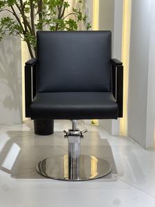 2025 Offre Spéciale <span class=keywords><strong>professionnel</strong></span> en cuir synthétique en acier inoxydable luxe Portable noir marron style chaise de barbier atelier de cheveux - Product Image 2